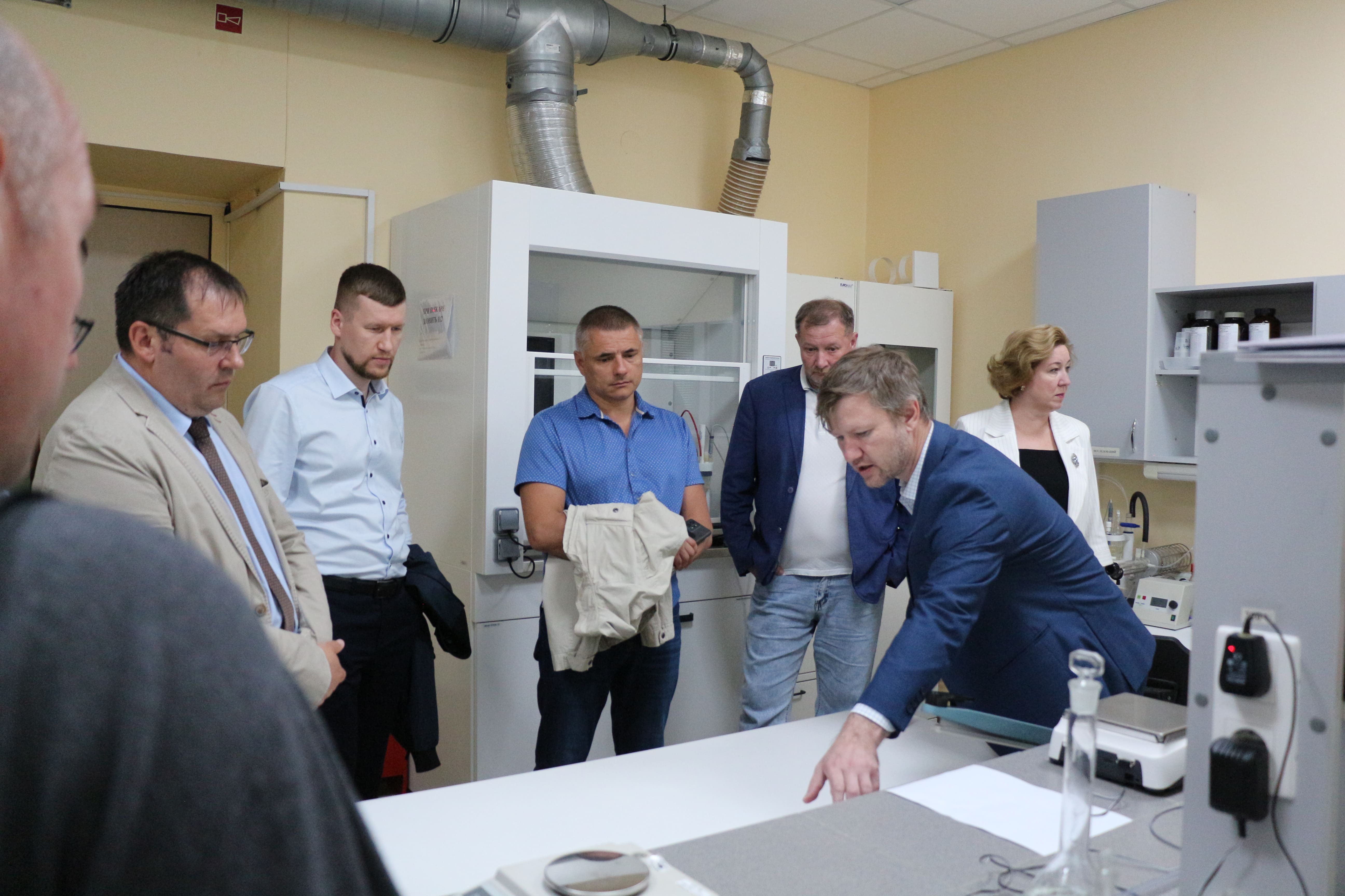 В Екатеринбурге прошло совещание заместителей директоров по метрологии и главных метрологов ЦСМ УФО и ПФО